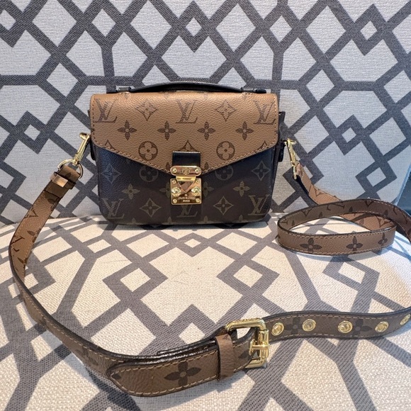 Louis Vuitton Mini Reverse Pochette Métis - Picture 1 of 3